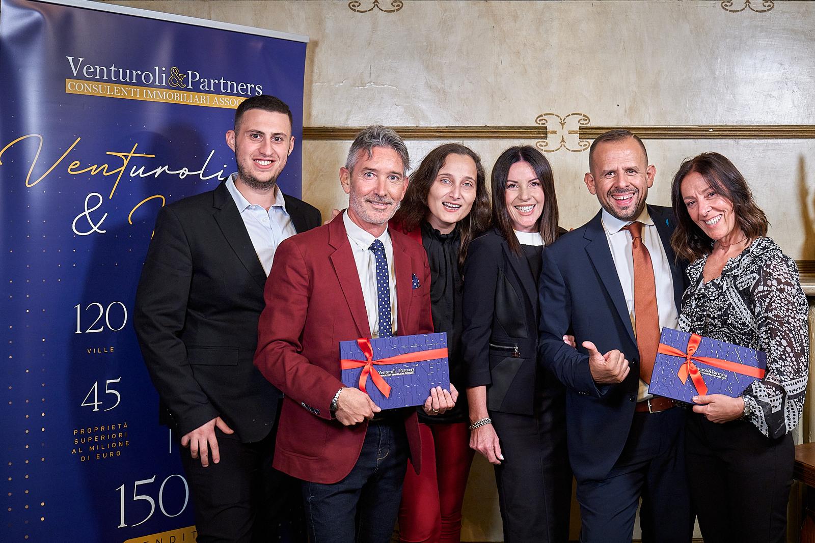 Foto di gruppo — Venturoli & Partners